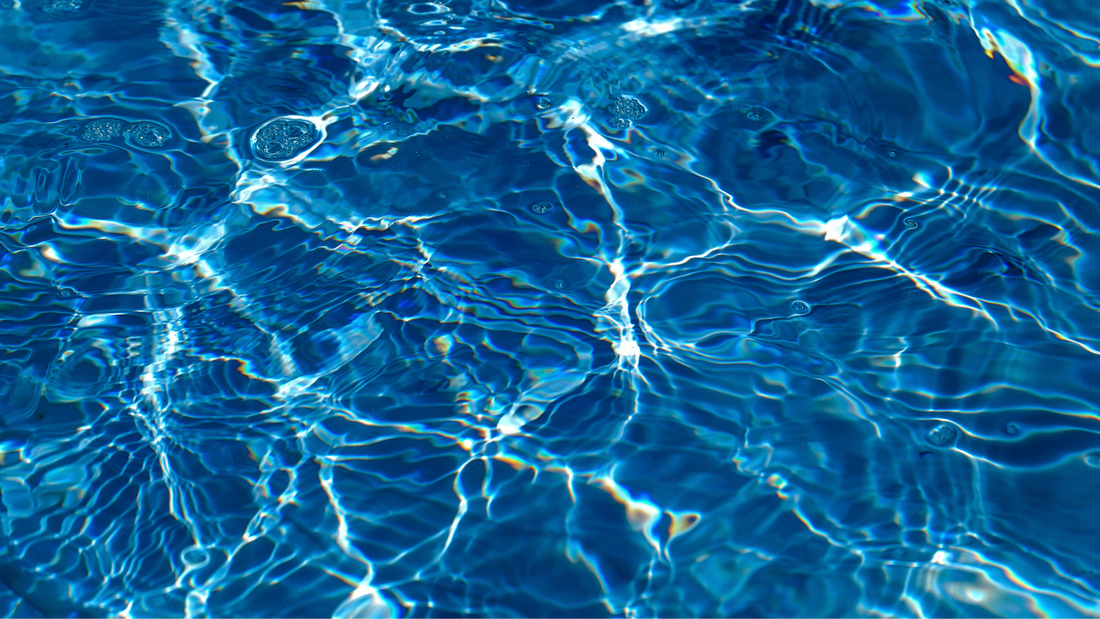 What Chlorine, Saltwater & Heat Actually Do to Your Vaginal Microbiome